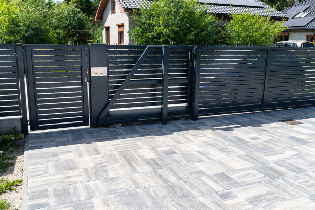 Best Professional Driveway Pavers  in Hickman, KY